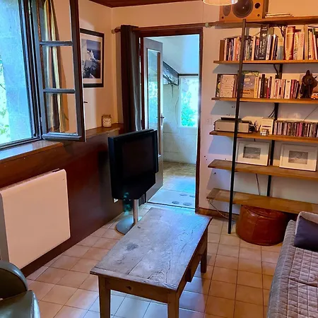La Petite Maison Dans Le Jardin Ferienhaus Bournazel (Aveyron)